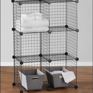 Cube Grid Wire Storage shelves (6 cubes)